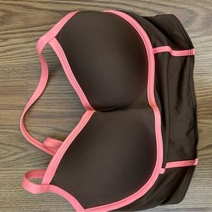 VS sports bra